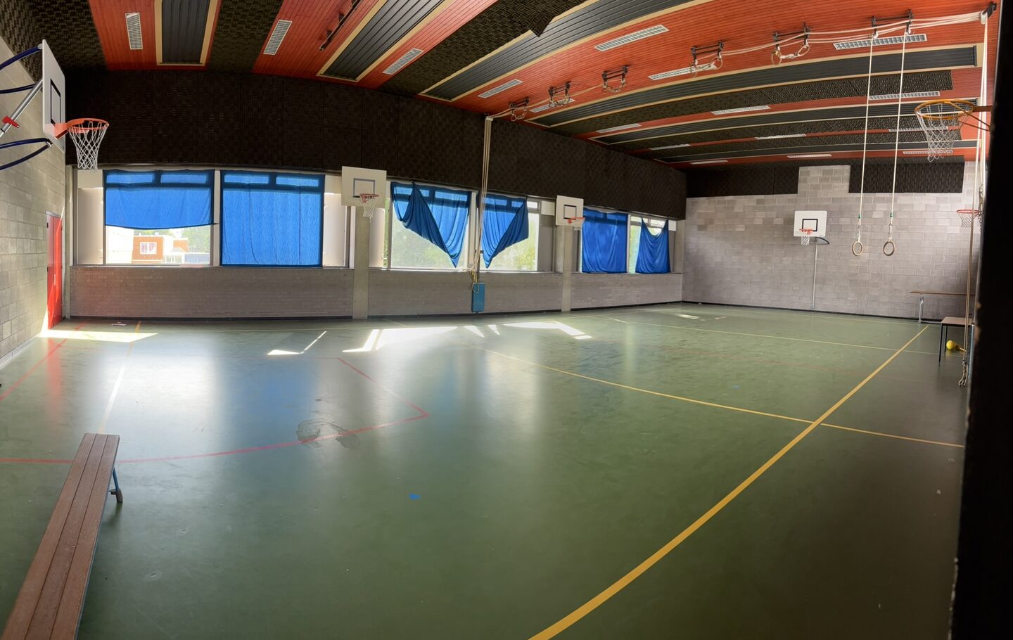 De lege sporthal van Blauwdruk